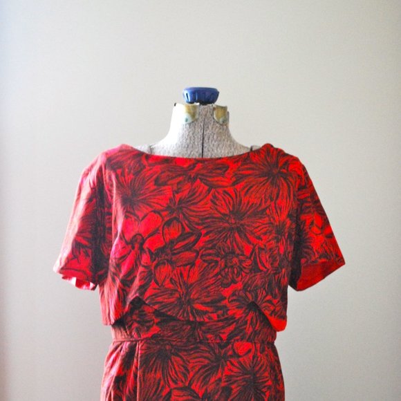 Red floral cocktail dress w/ scalloped detail L/XL - Picture 1 of 9
